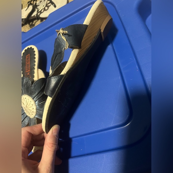 Never worn before ! - Picture 3 of 4